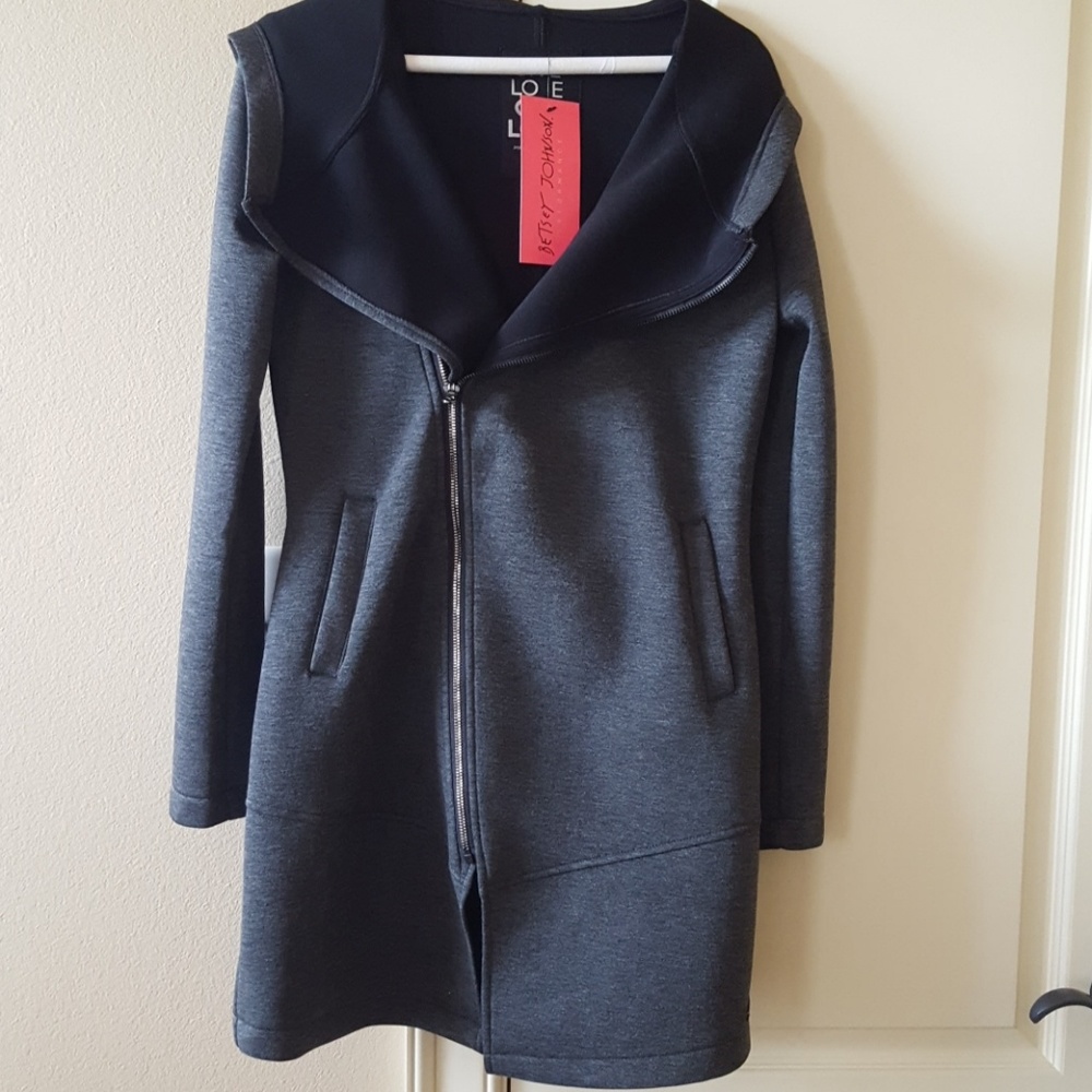 New Black/Gray XS Betsy Johnson perfomance jacket